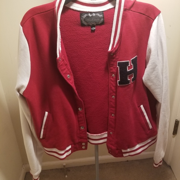Varsity jacket - Picture 1 of 3